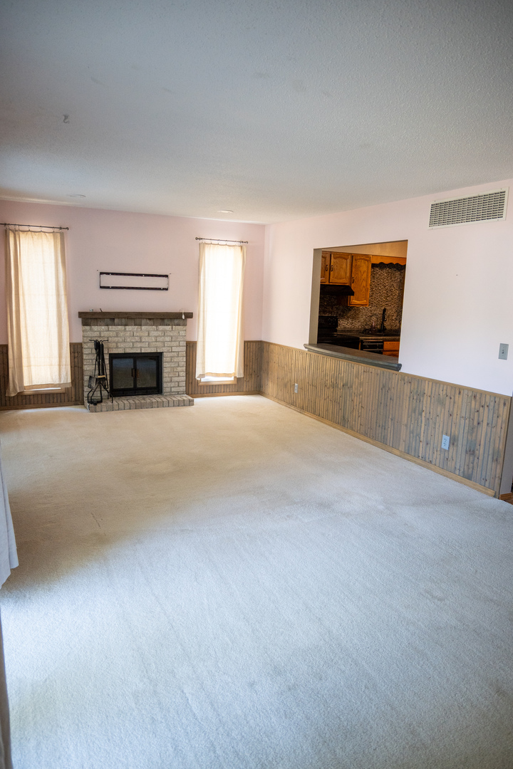 1414 S Shores UNIT 1414, Sullivan, IL, 61951