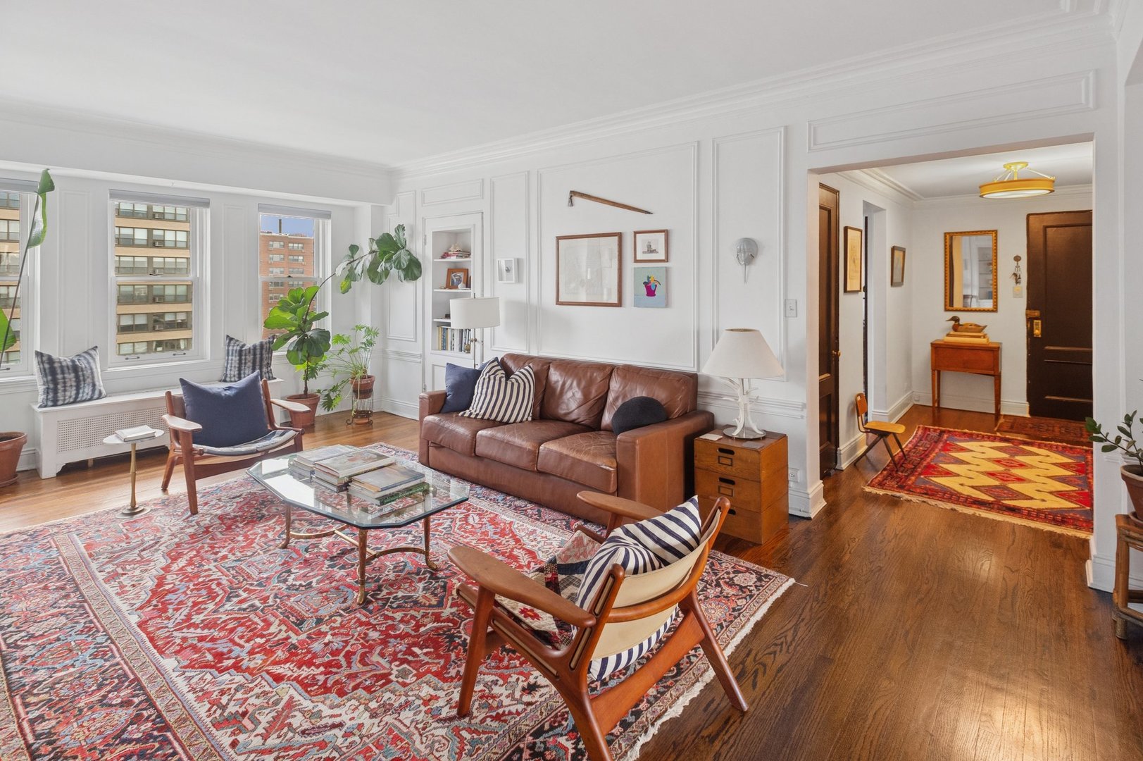 431 W Oakdale Avenue, Unit #14C, Chicago, IL 60657