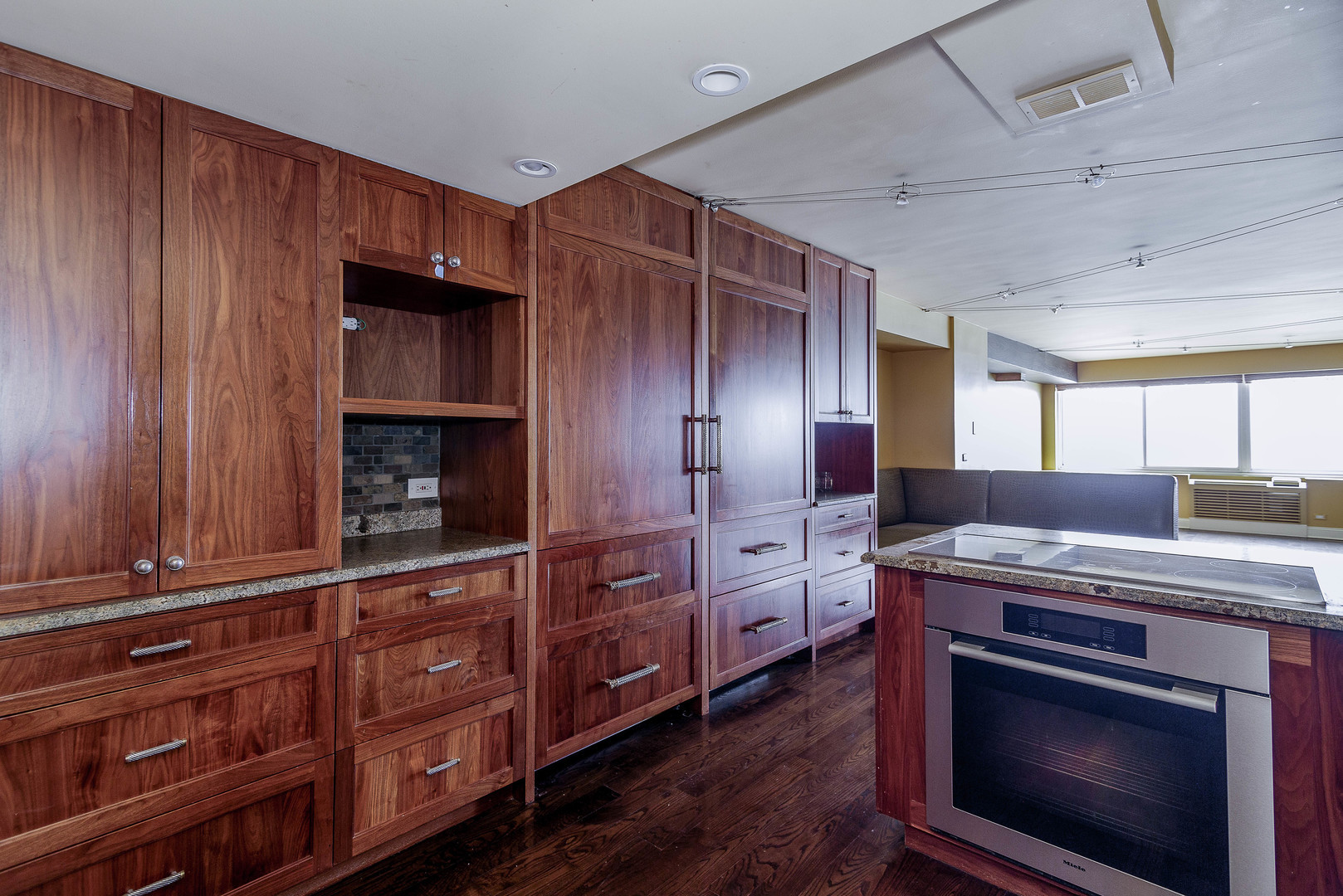 MLS #MRD12519746 image #2