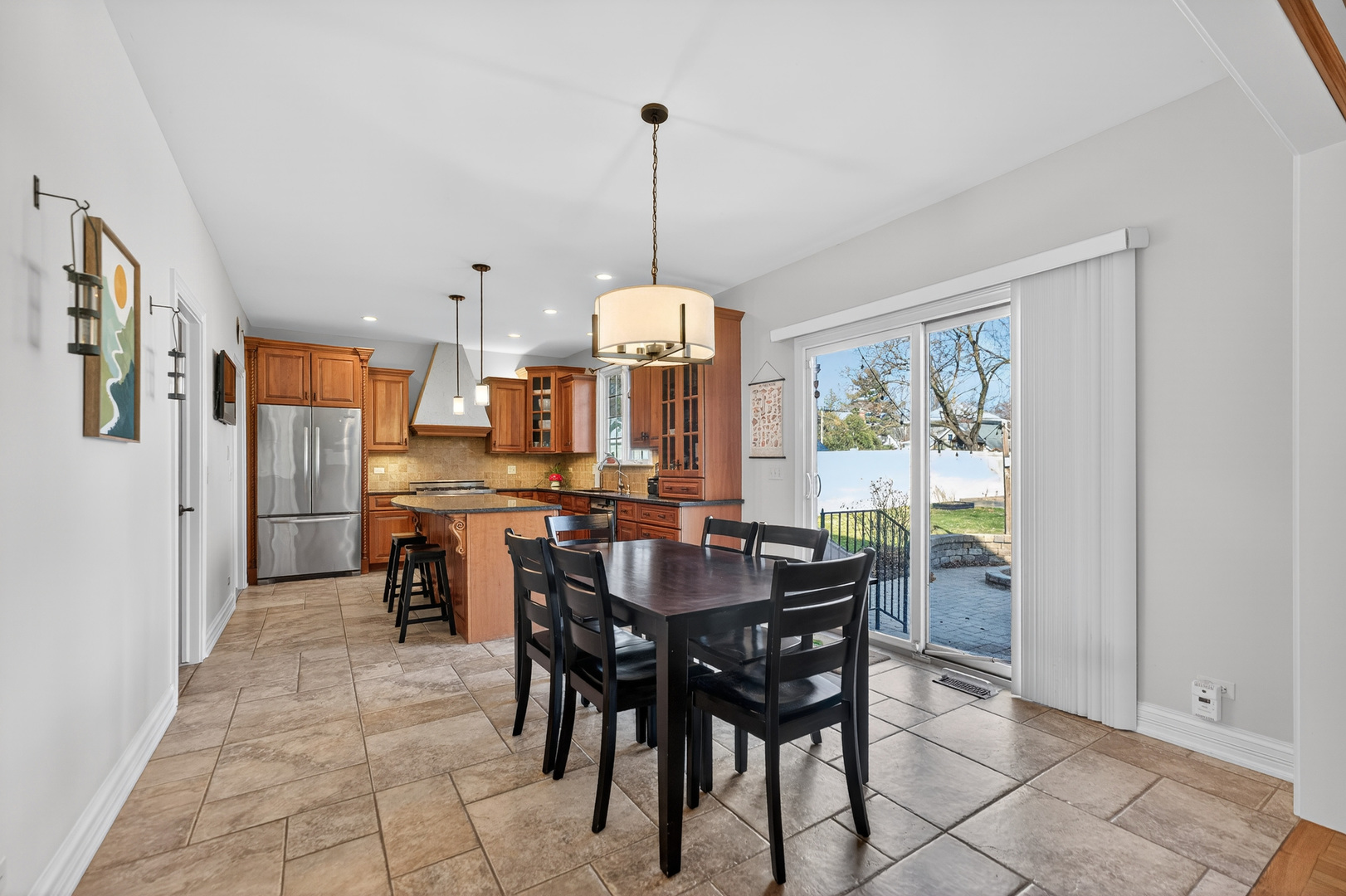 122 N 11th Avenue, St. Charles, IL, 60174