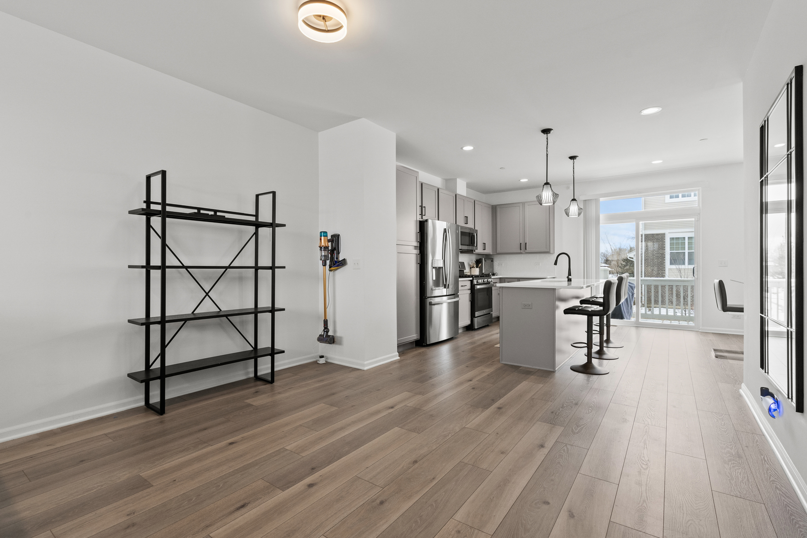 30W158 Wheeler Circle, Warrenville, IL, 60563