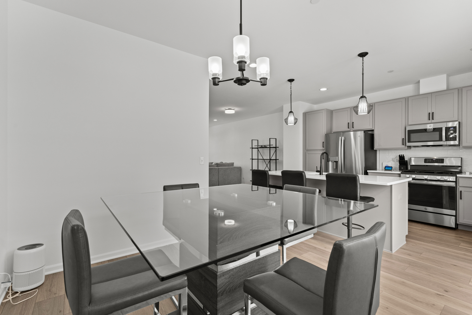 30W158 Wheeler Circle, Warrenville, IL, 60563