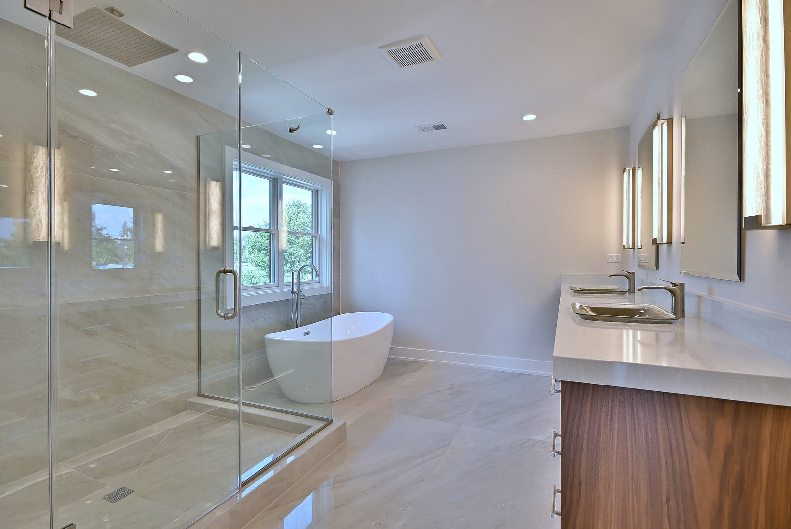 594 W Comstock Avenue, Elmhurst, IL, 60126