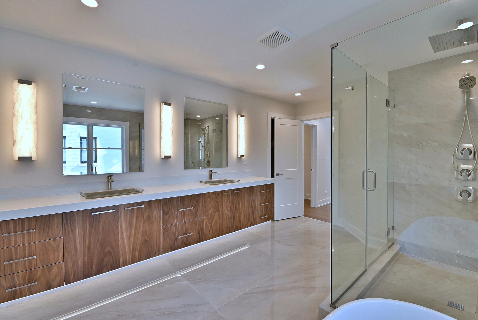 594 W Comstock Avenue, Elmhurst, IL, 60126