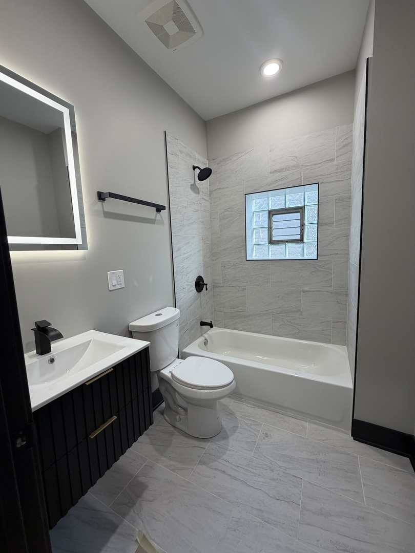 MLS #MRD12549737 image #2