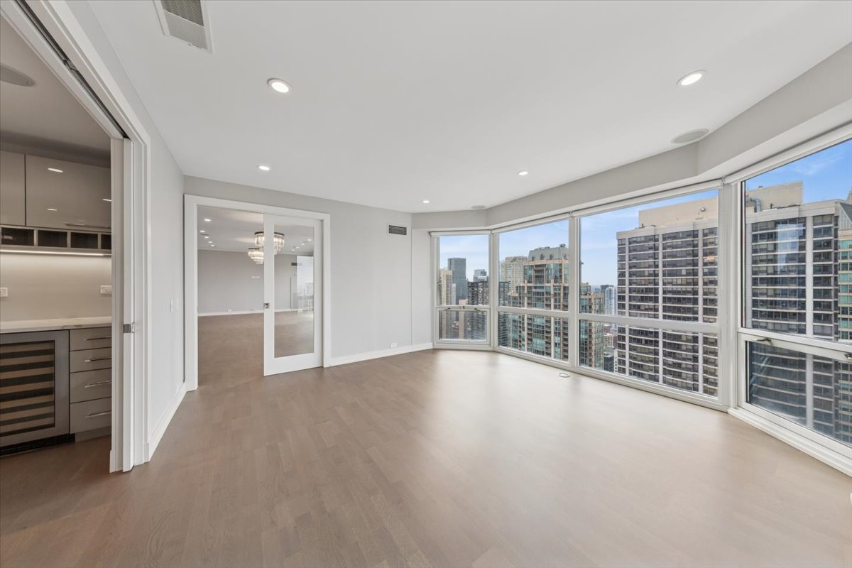 MLS #MRD12532198 image #10