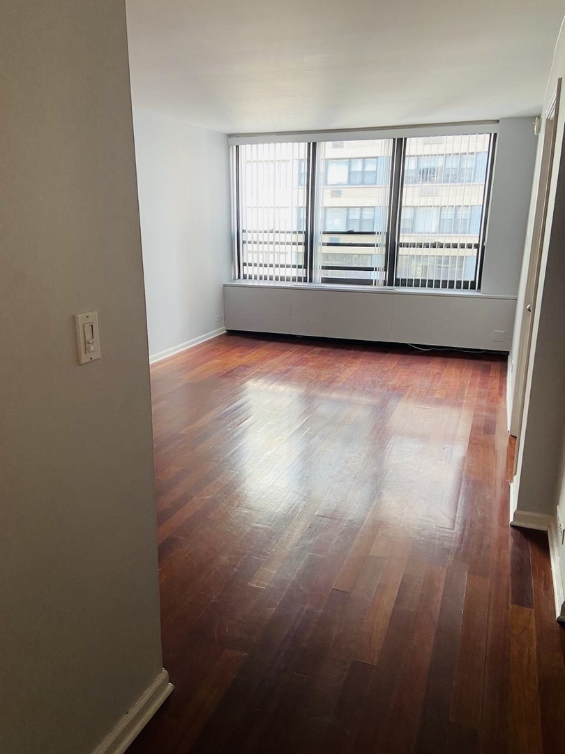 MLS #MRD12551086 image #2