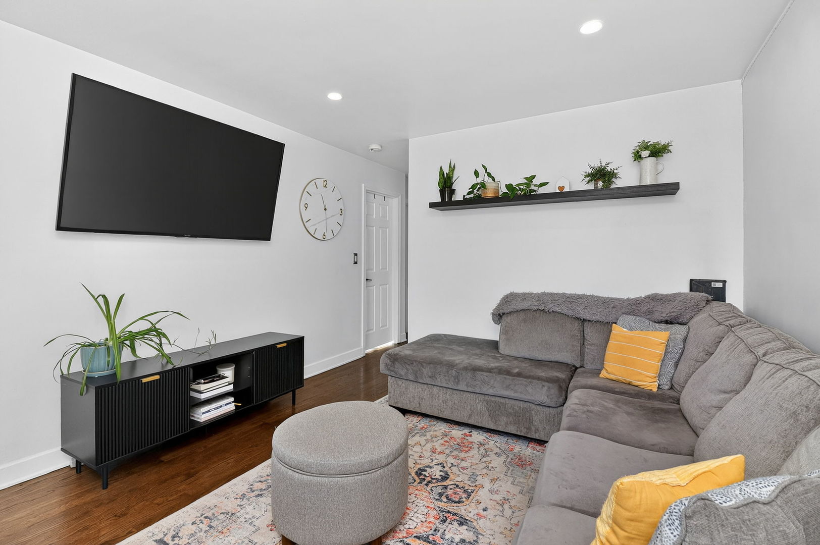 MLS #MRD12562365 image #2