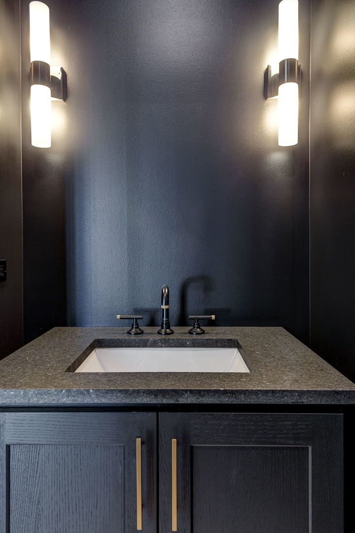 3721 N Whipple Street, Chicago, IL, 60618