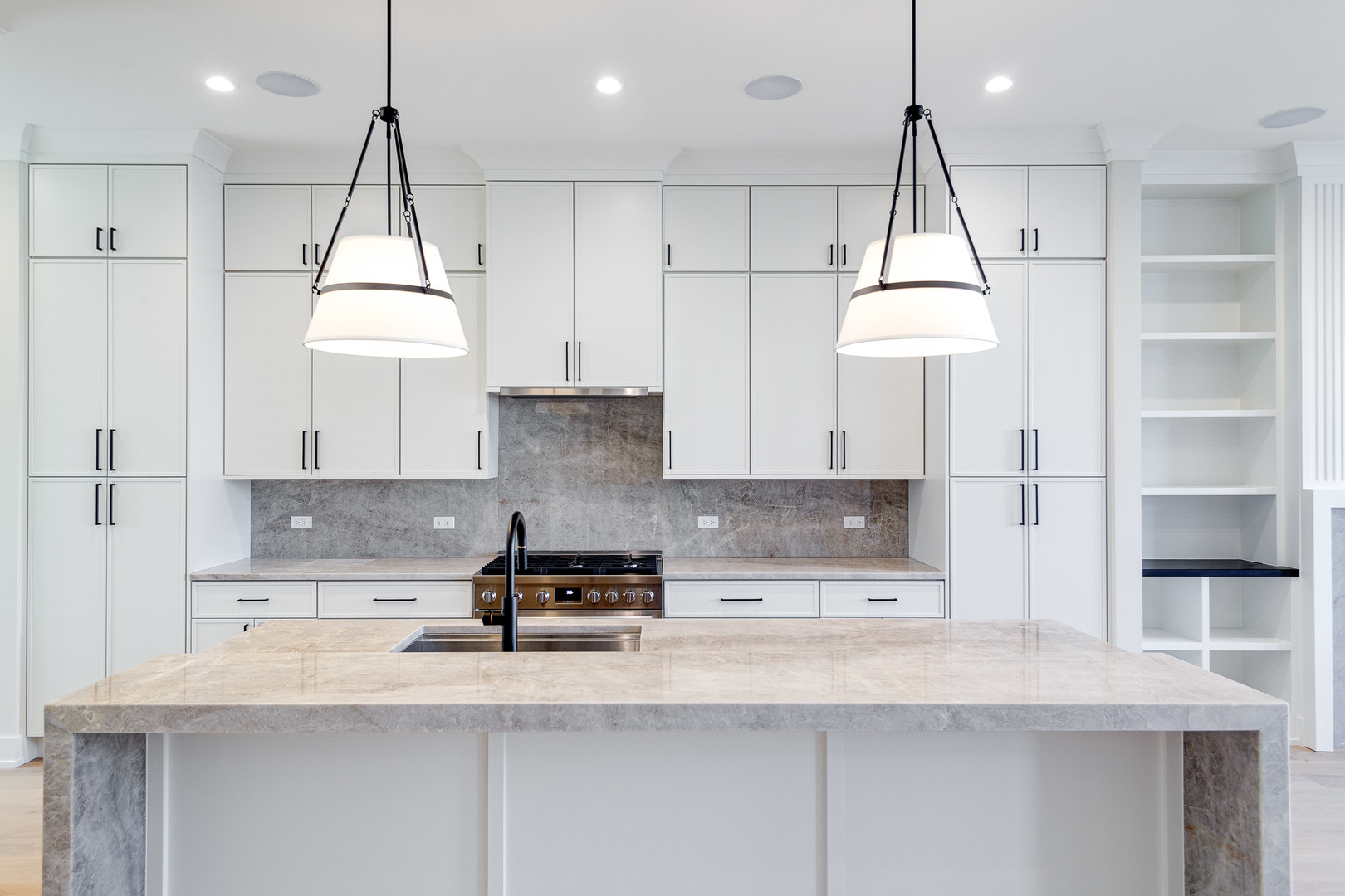 3721 N Whipple Street, Chicago, IL, 60618