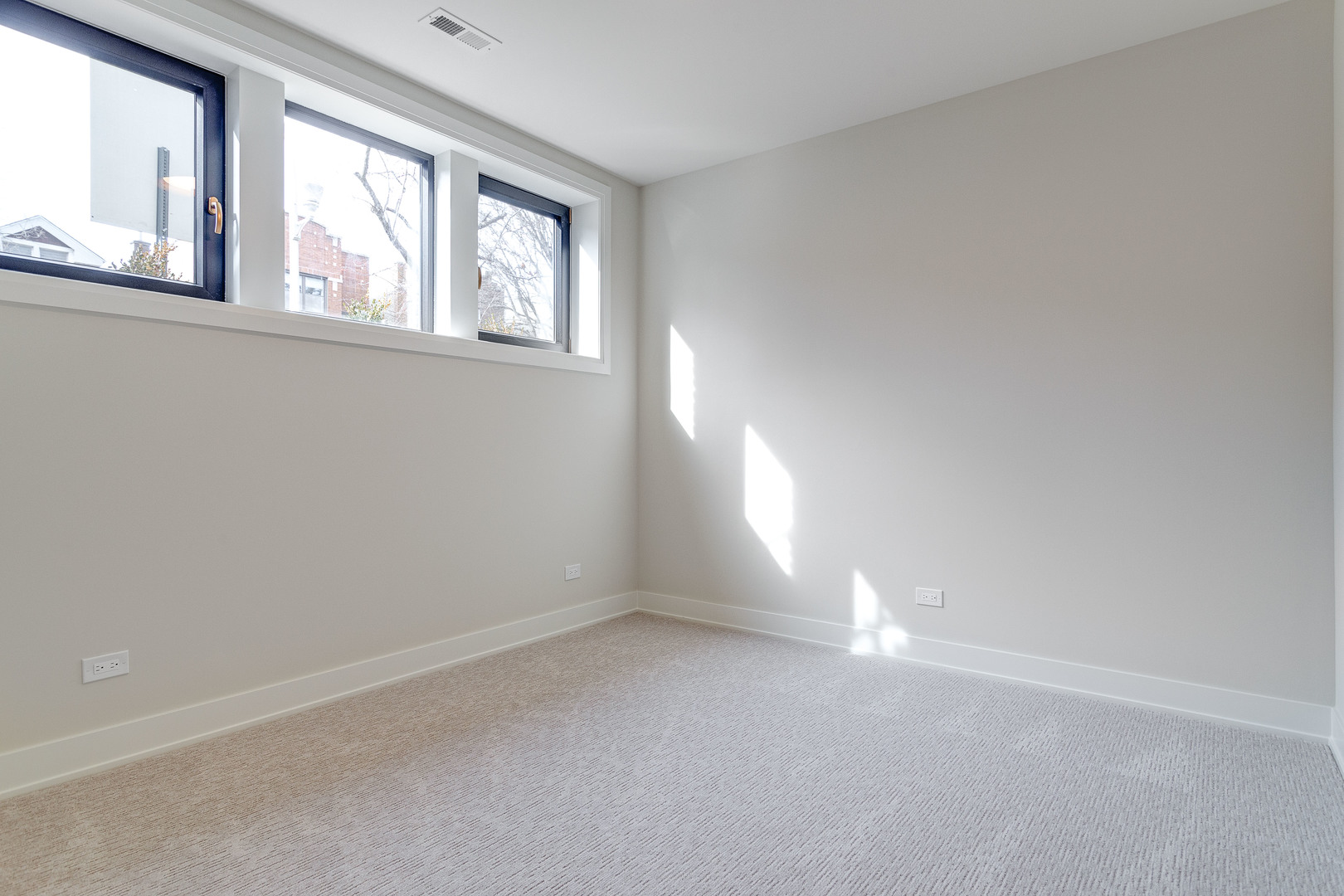 3721 N Whipple Street, Chicago, IL, 60618