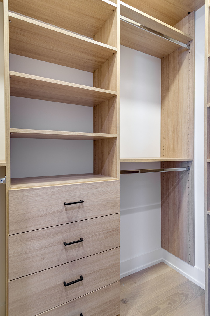 3721 N Whipple Street, Chicago, IL, 60618