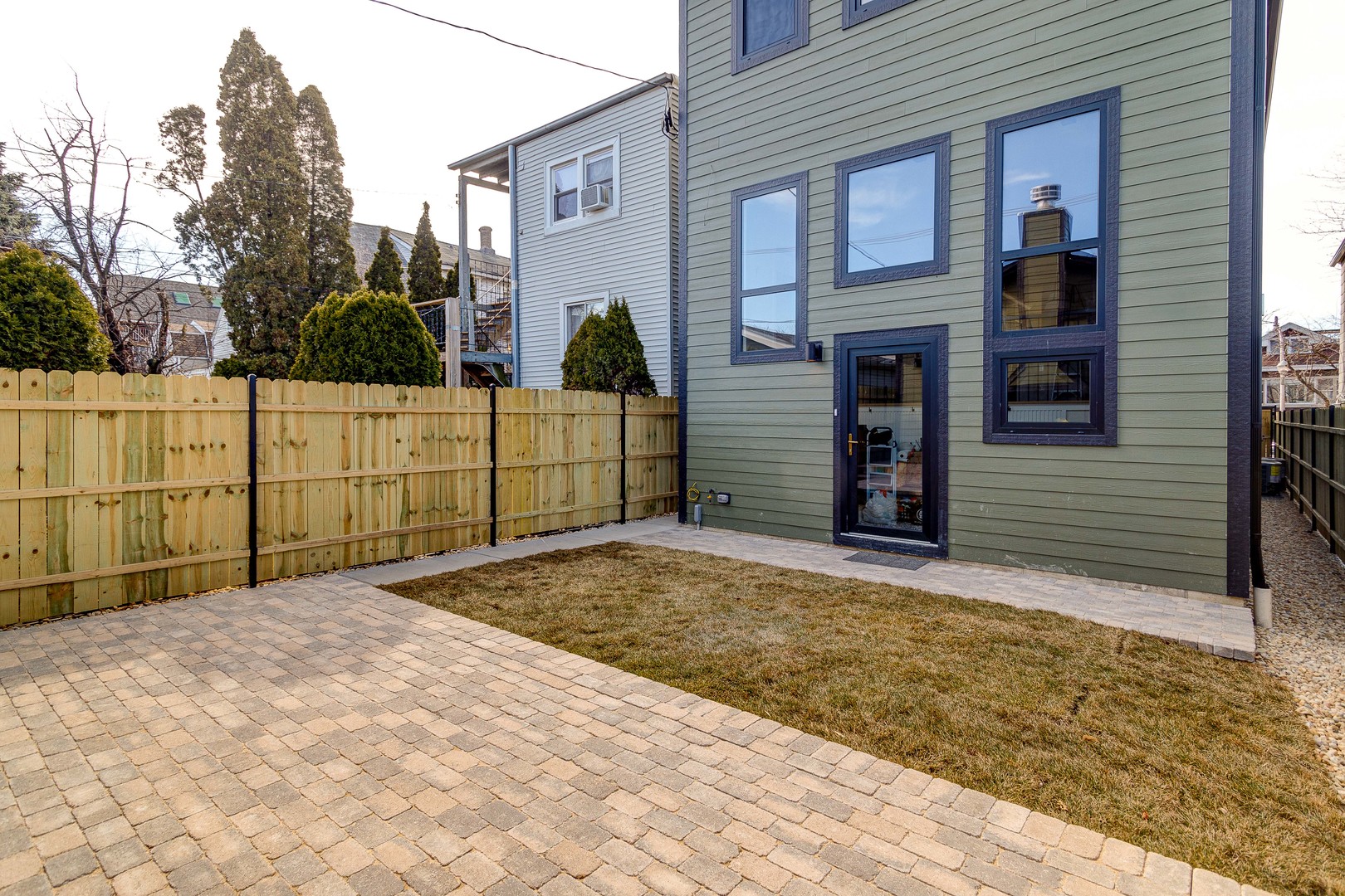 3721 N Whipple Street, Chicago, IL, 60618