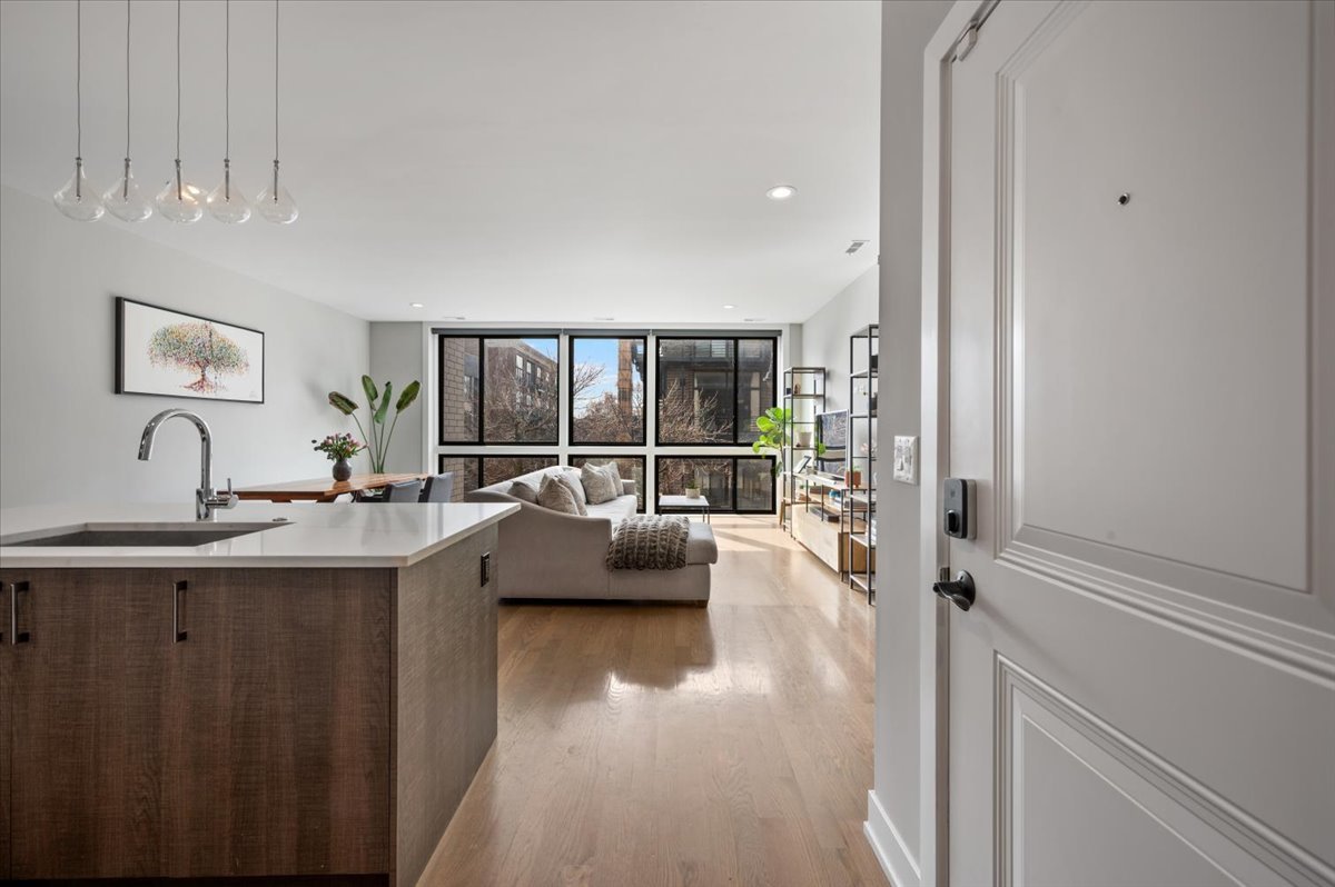 MLS #MRD12574685 image #1