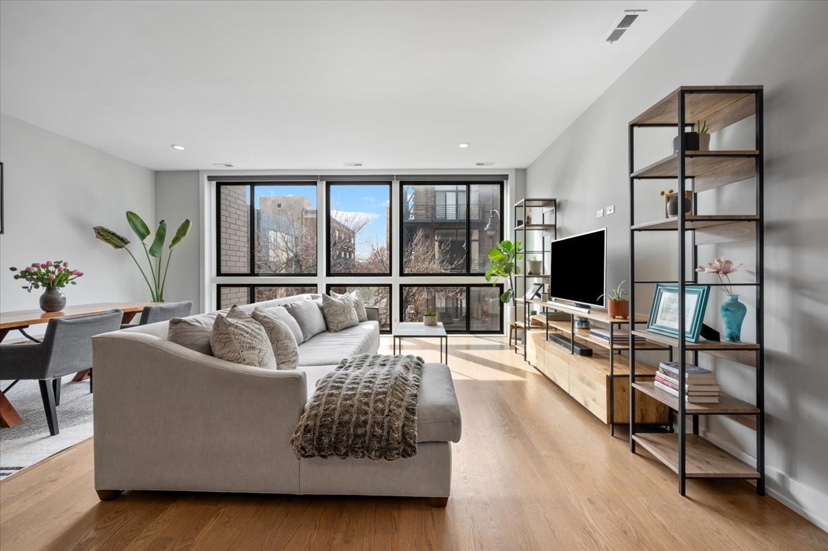 MLS #MRD12574685 image #2