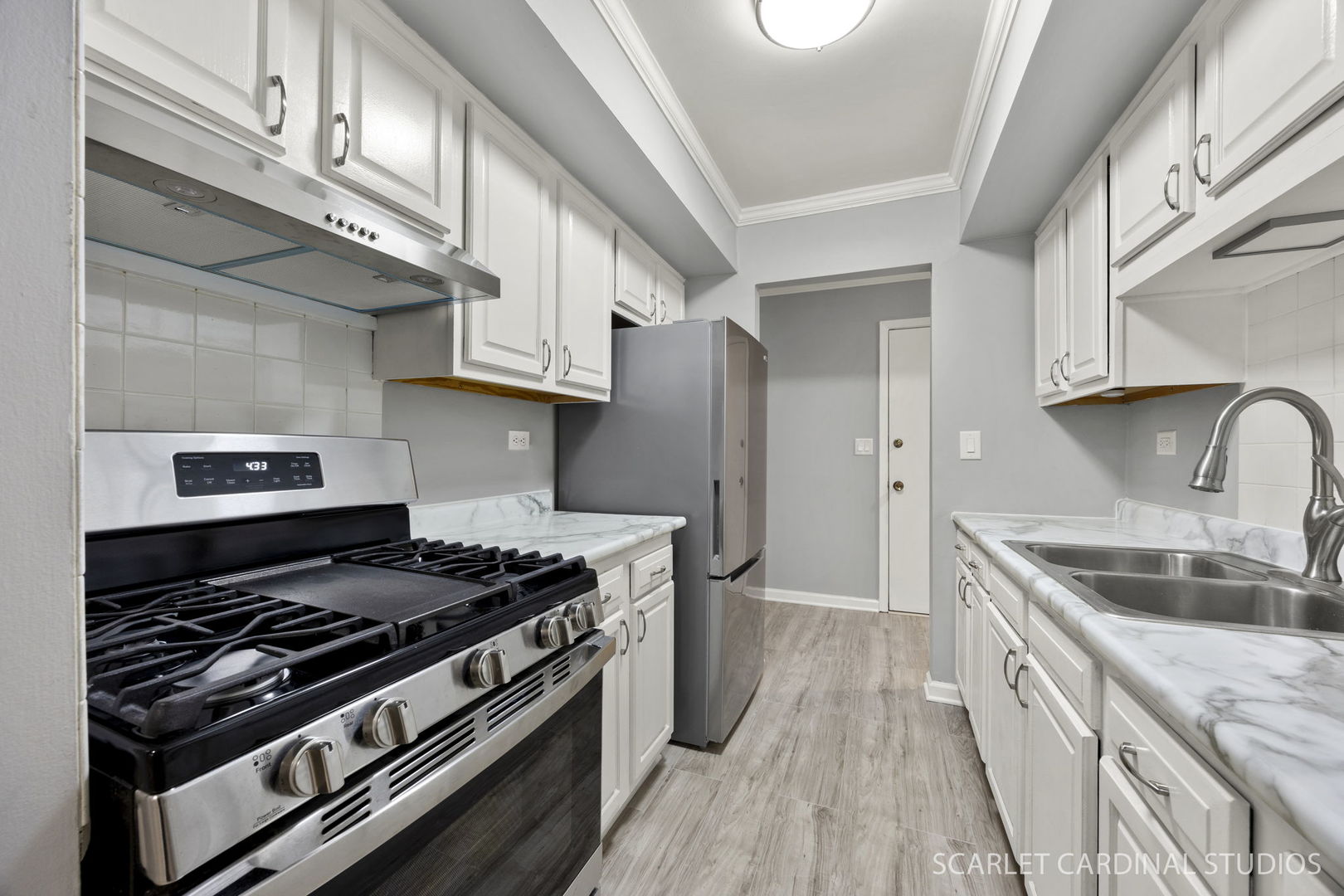 2208 Country Club Drive UNIT 6, Woodridge, IL, 60517