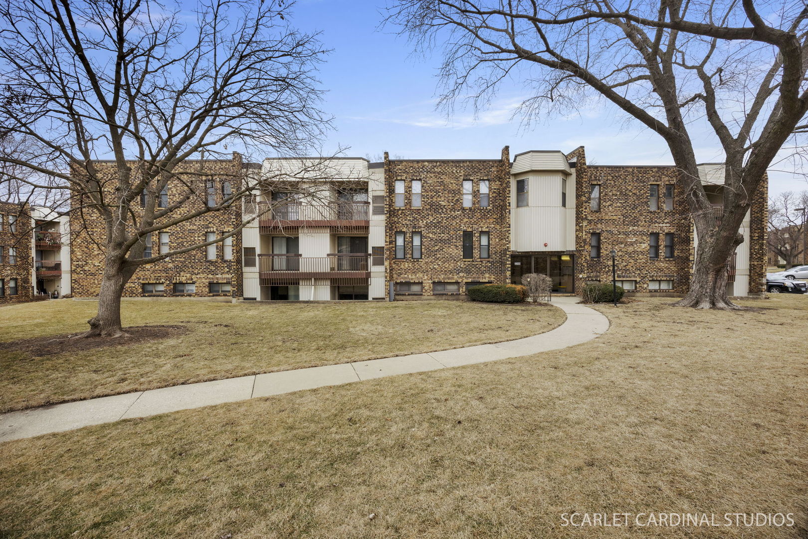 2208 Country Club Drive UNIT 6, Woodridge, IL, 60517