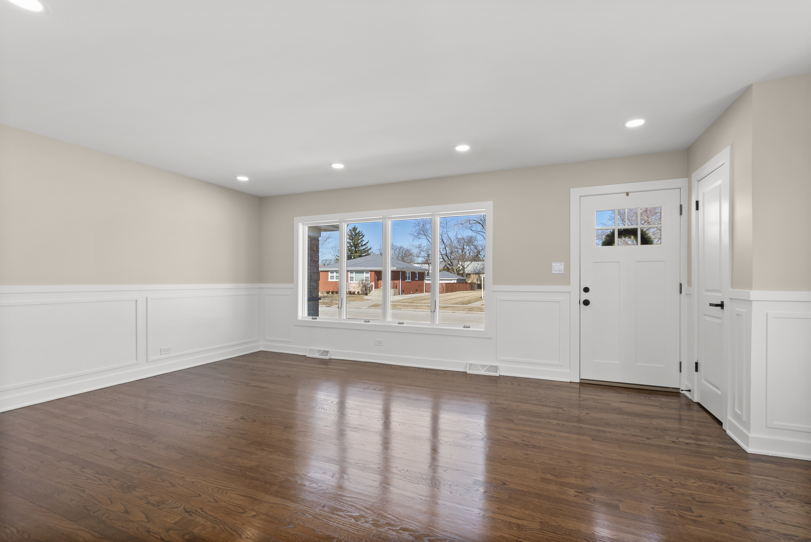 9027 27th Street, Brookfield, IL, 60513