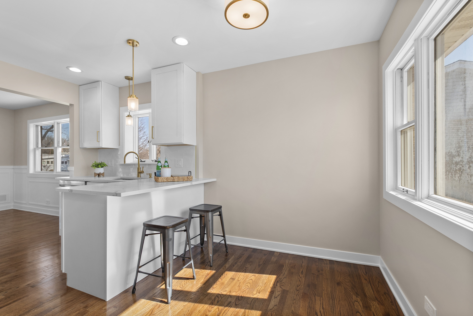 9027 27th Street, Brookfield, IL, 60513