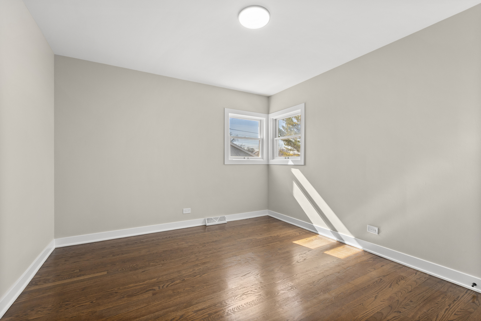 9027 27th Street, Brookfield, IL, 60513