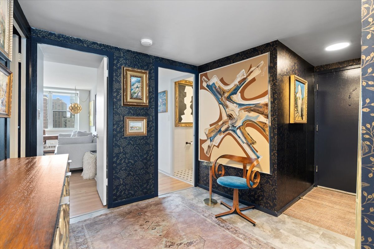 MLS #MRD12582992 image #17