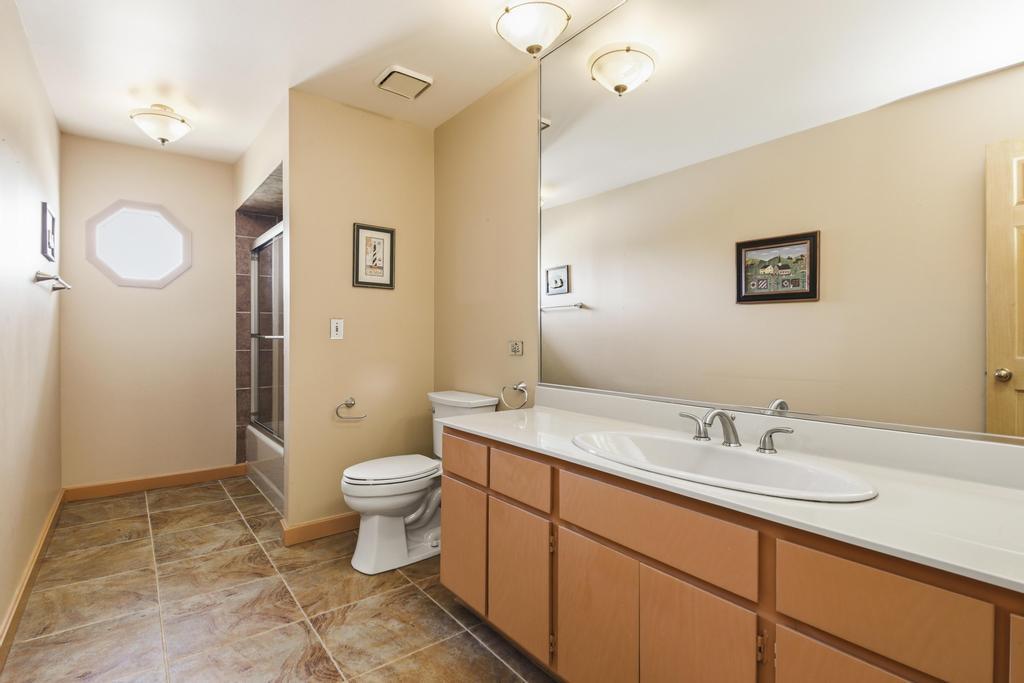 313 N Dee Road, Park Ridge, IL, 60068