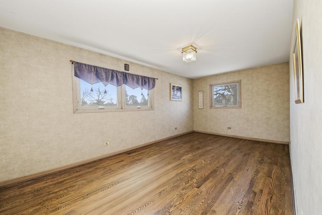 313 N Dee Road, Park Ridge, IL, 60068