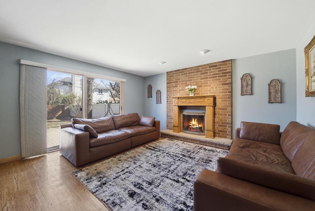 313 N Dee Road, Park Ridge, IL, 60068