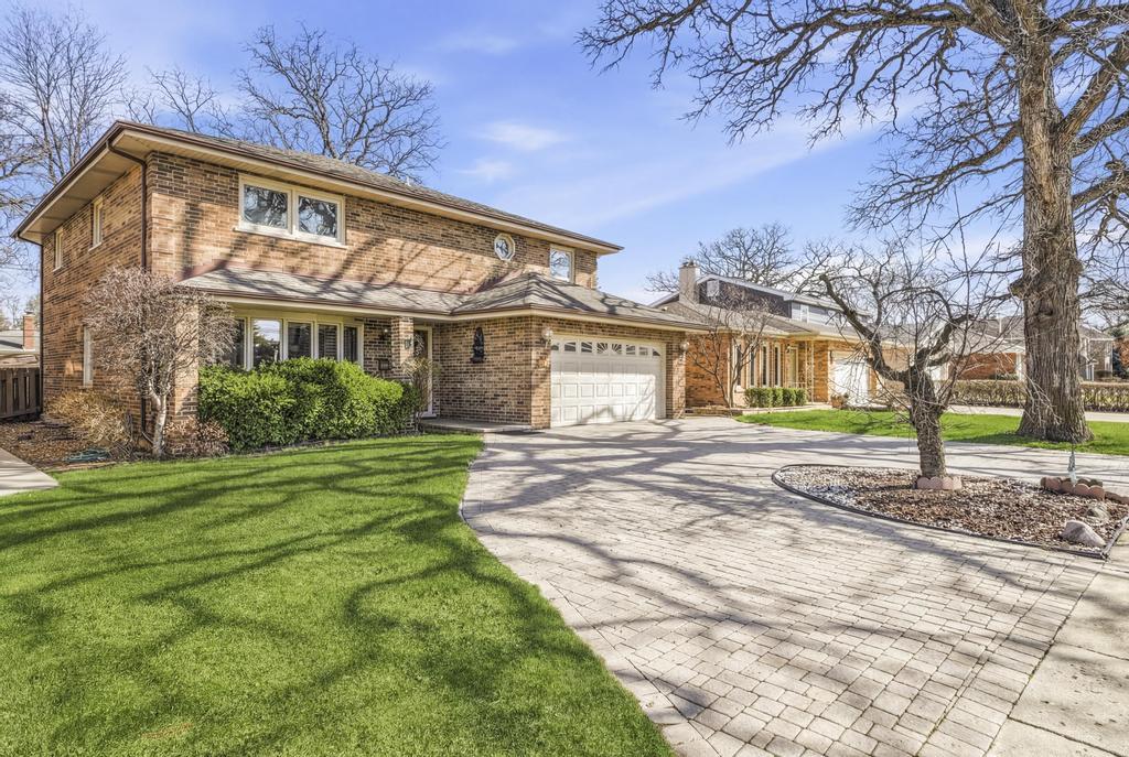 313 N Dee Road, Park Ridge, IL, 60068