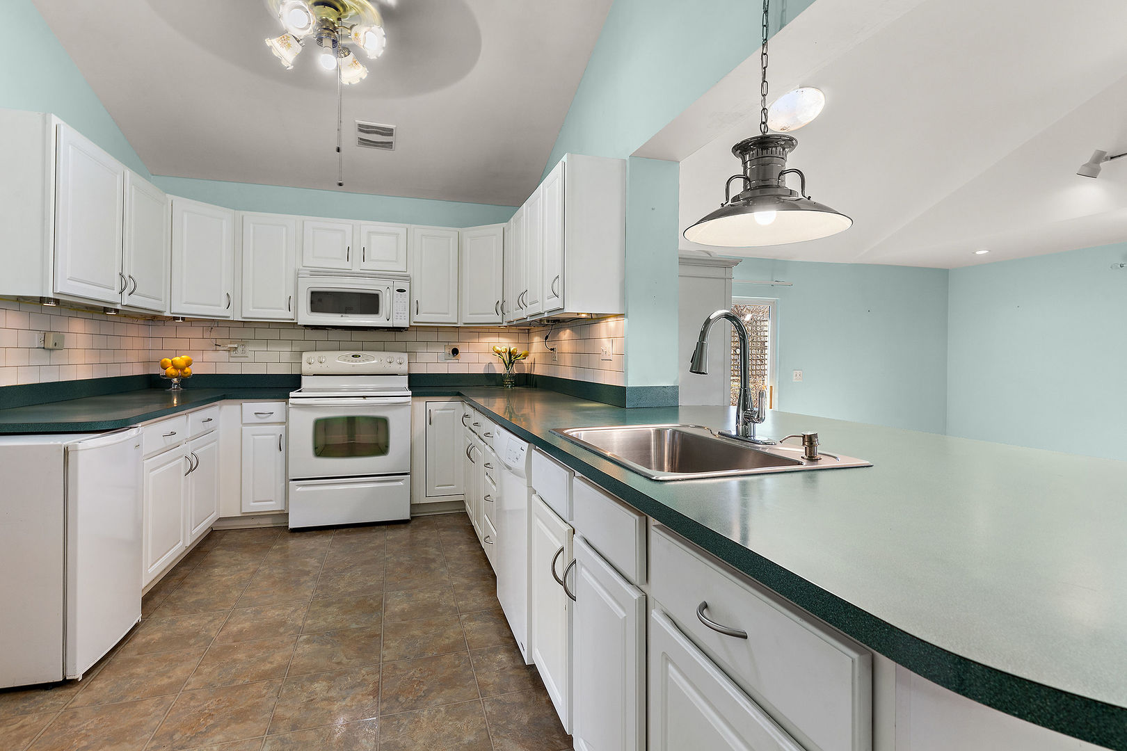 742 Pine Street, Deerfield, IL, 60015