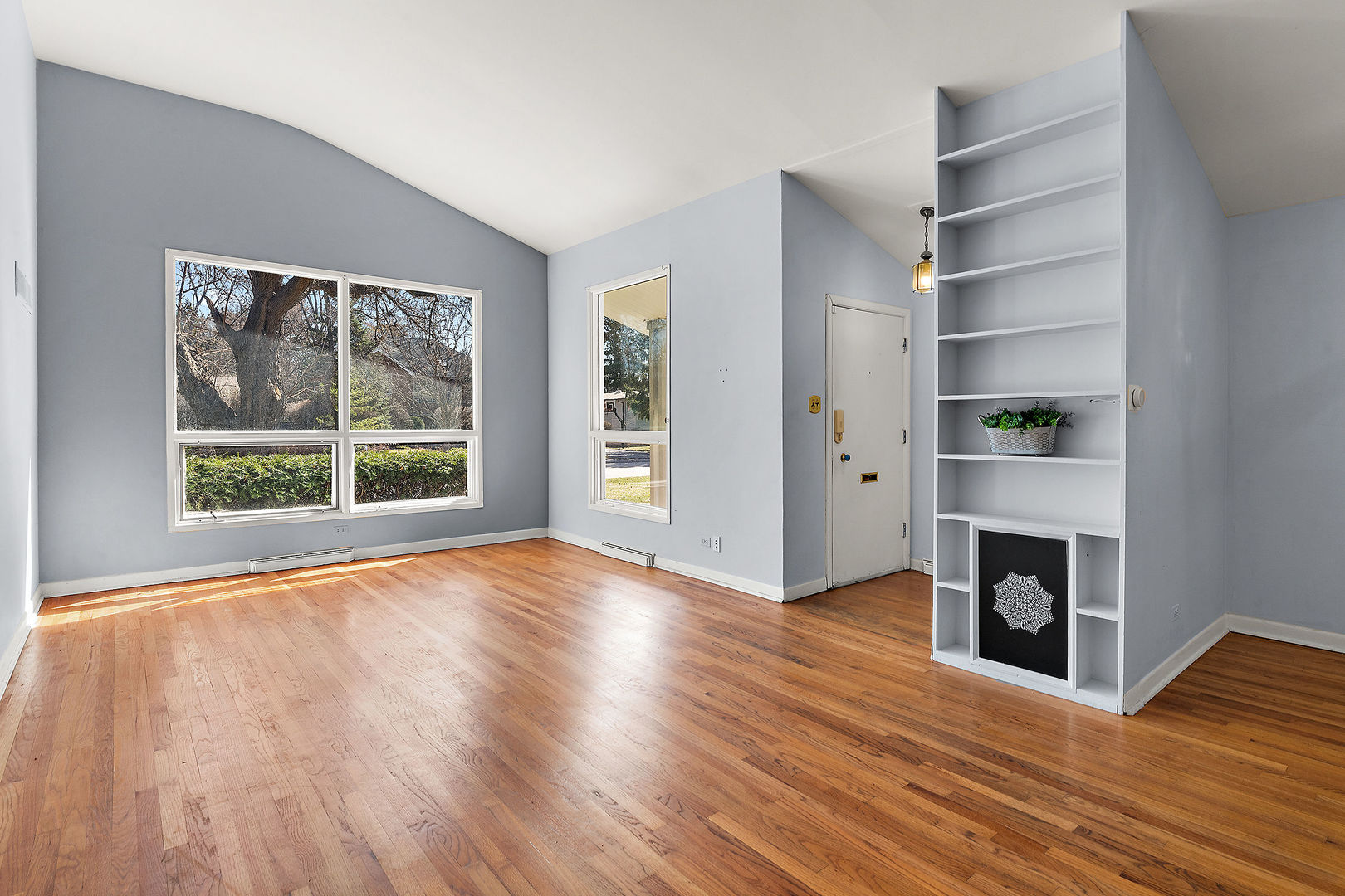 742 Pine Street, Deerfield, IL, 60015