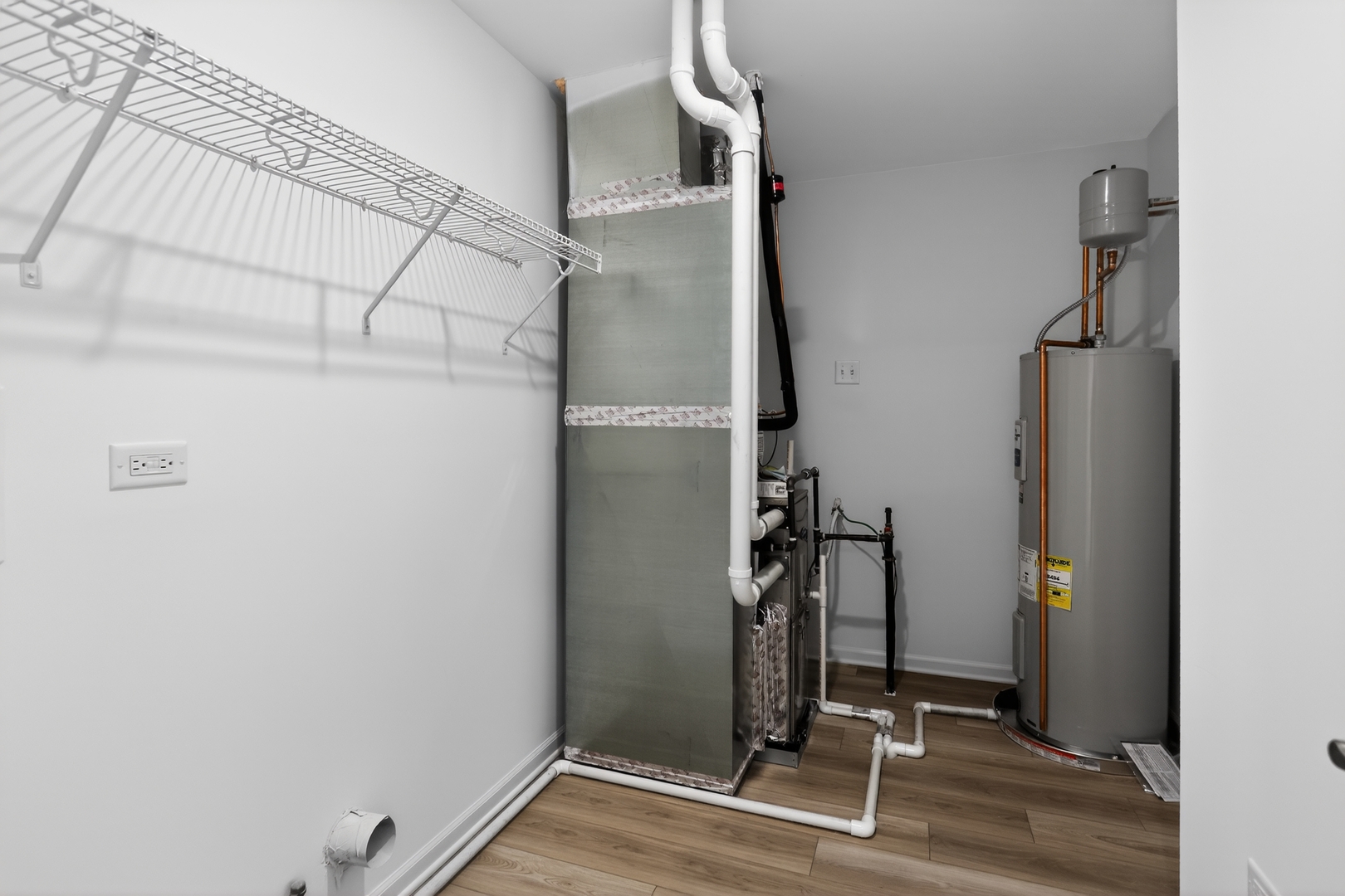 247 Cooney Way, Oswego, IL, 60543