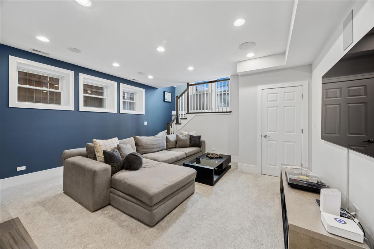 MLS #MRD12595391 image #16