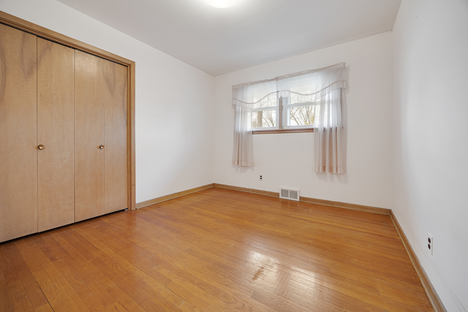 2701 Lee Street, Melrose Park, IL, 60164