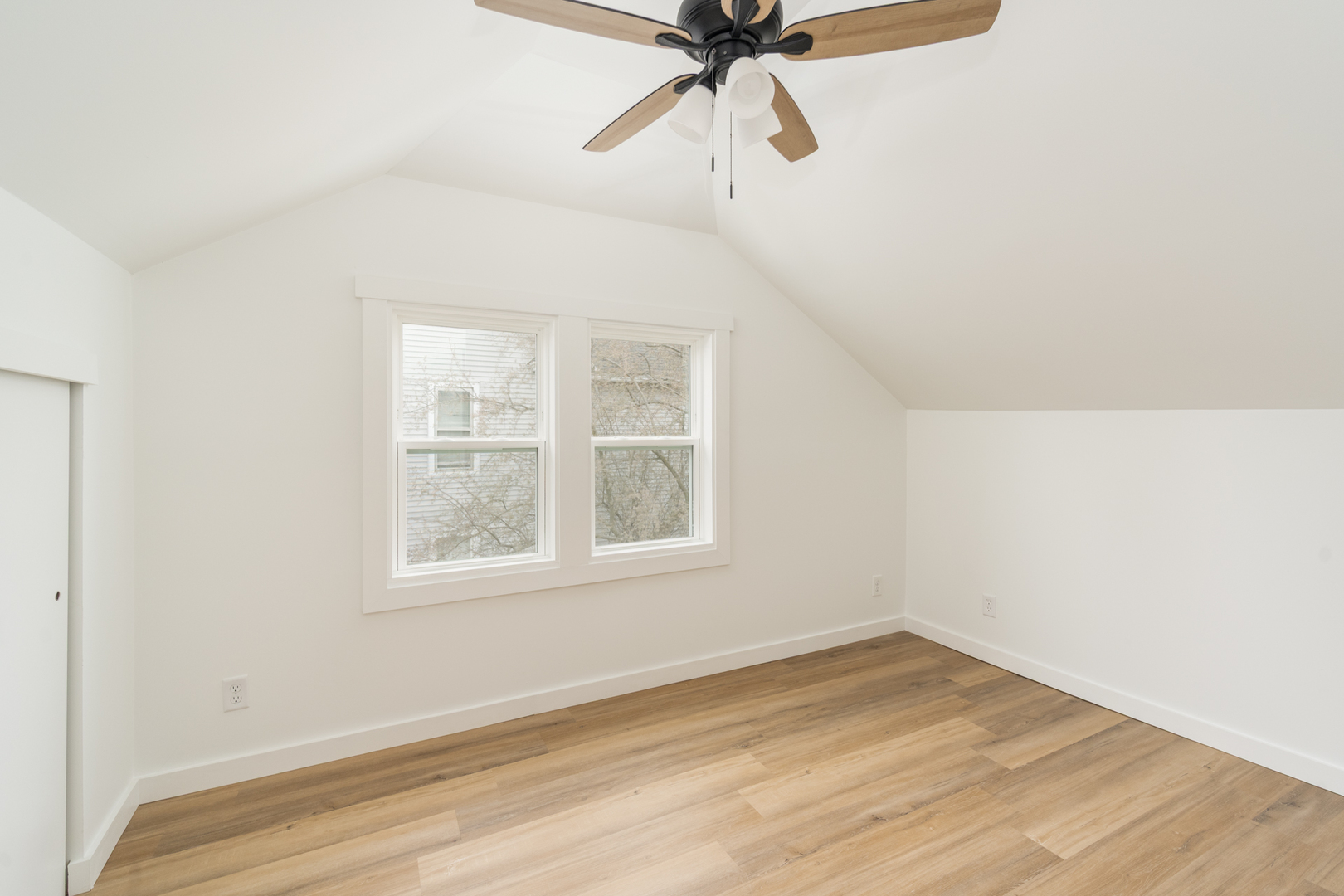 MLS #MRD12601685 image #12