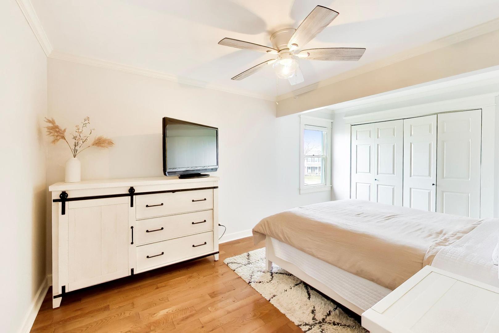 5083 Chambers Drive, Hoffman Estates, IL, 60010