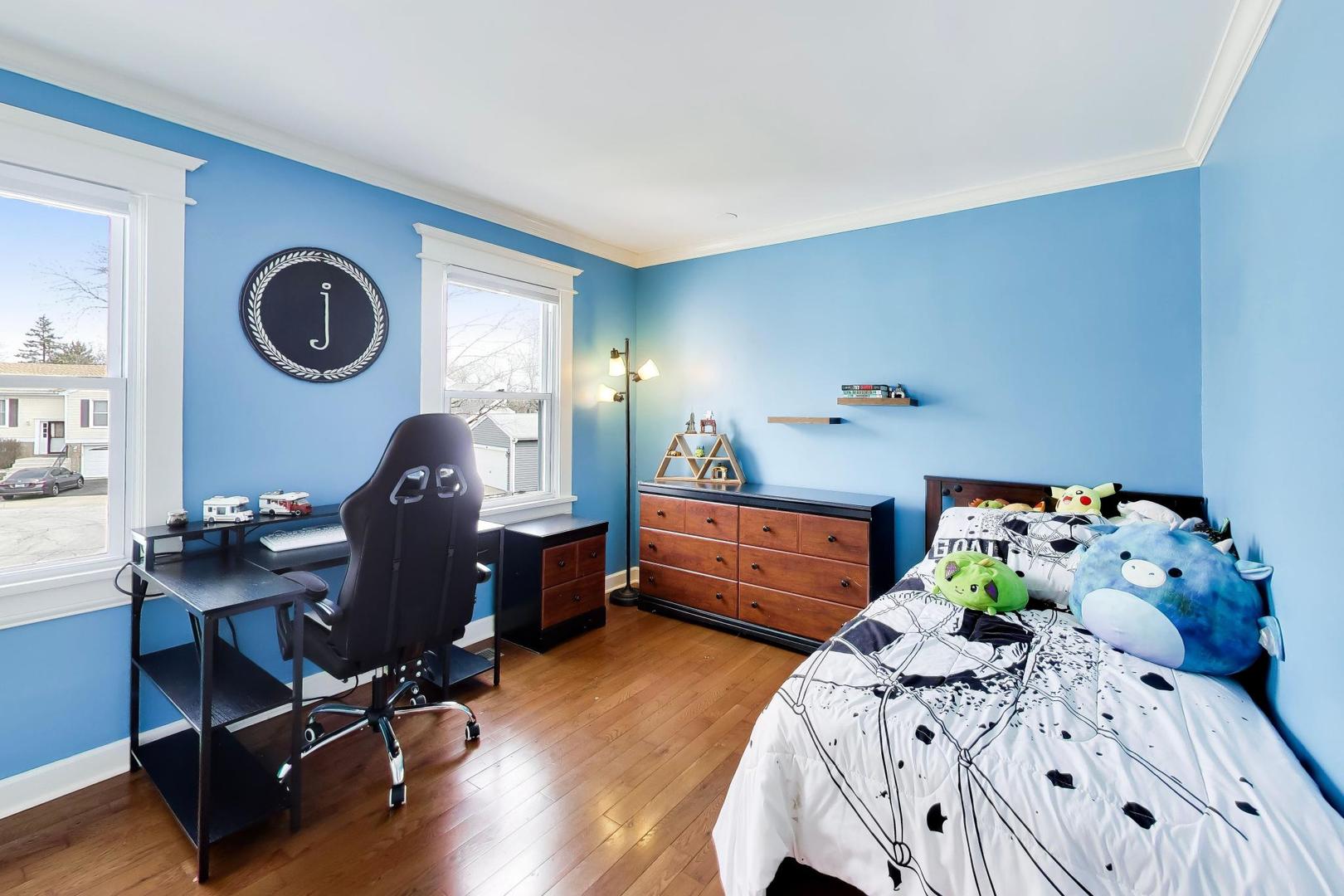 5083 Chambers Drive, Hoffman Estates, IL, 60010