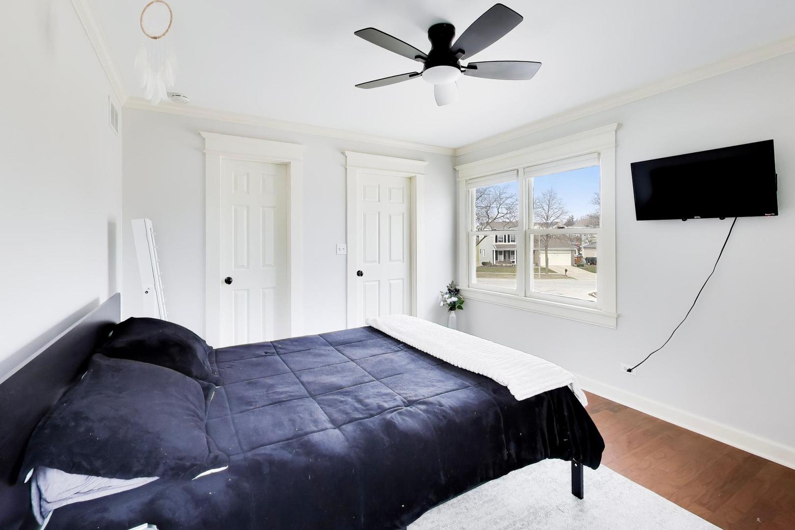 5083 Chambers Drive, Hoffman Estates, IL, 60010