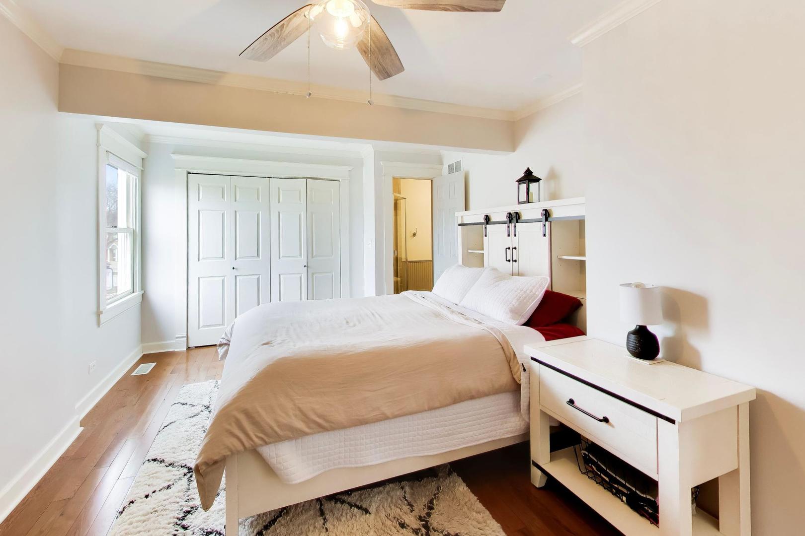 5083 Chambers Drive, Hoffman Estates, IL, 60010