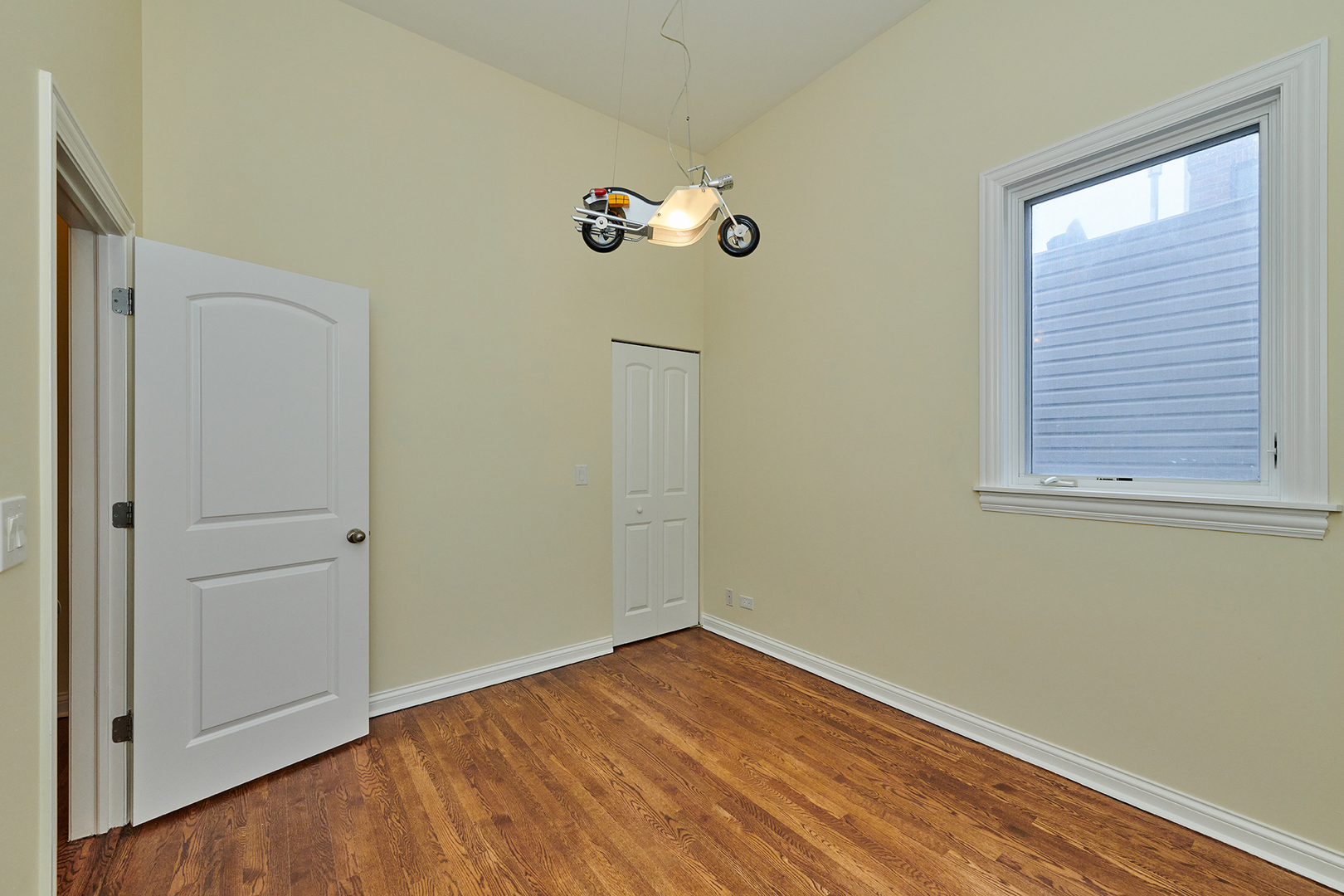 2436 W CORTEZ Avenue UNIT 3E, Chicago, IL, 60622