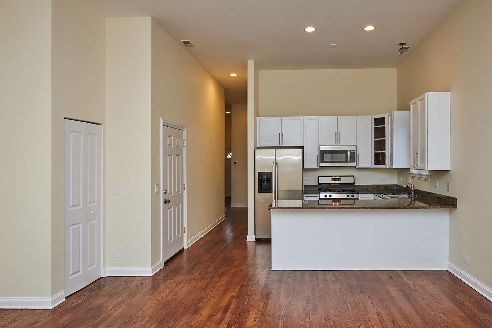 2436 W CORTEZ Avenue UNIT 3E, Chicago, IL, 60622