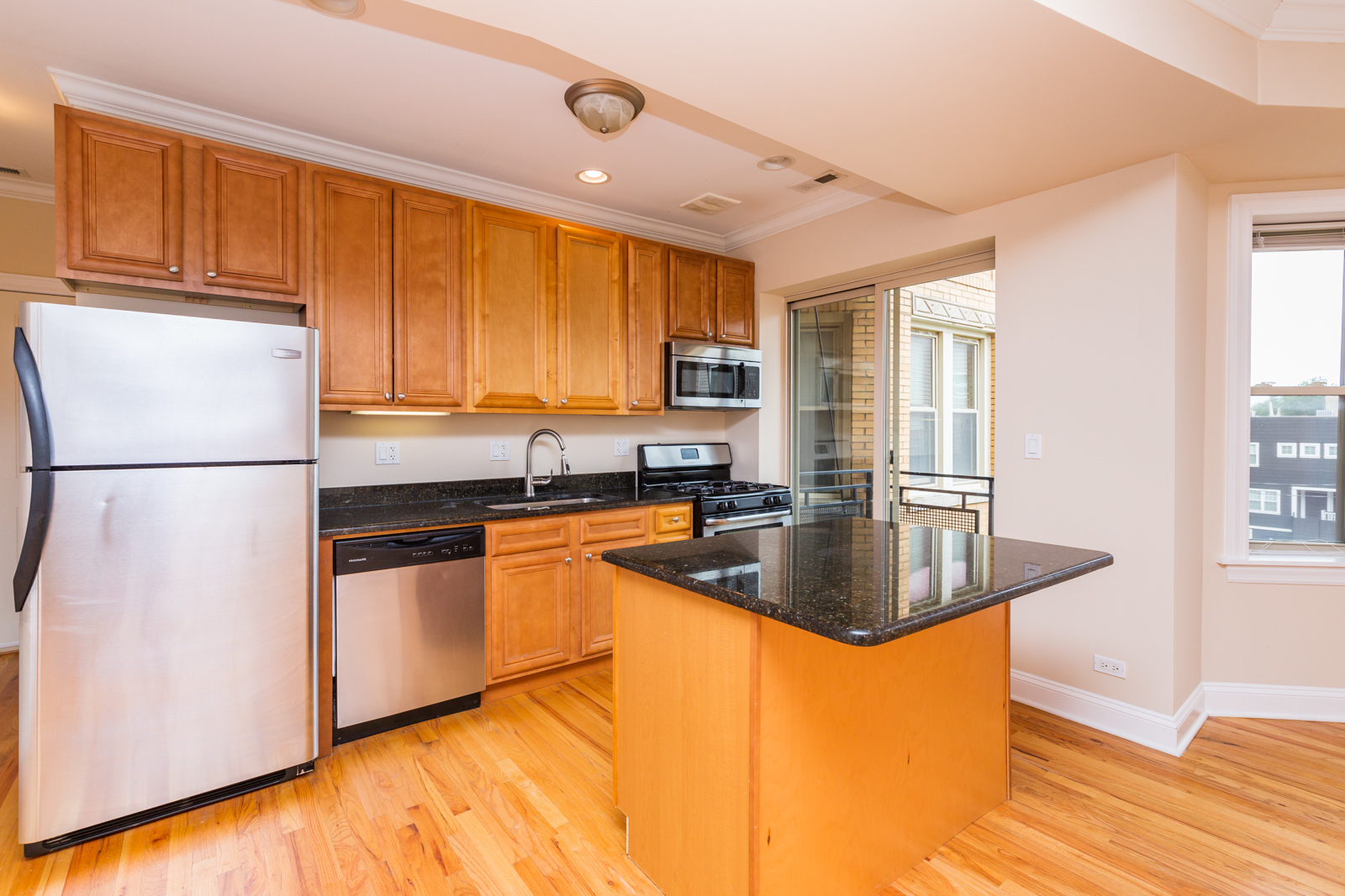 MLS #MRD12605267 image #2