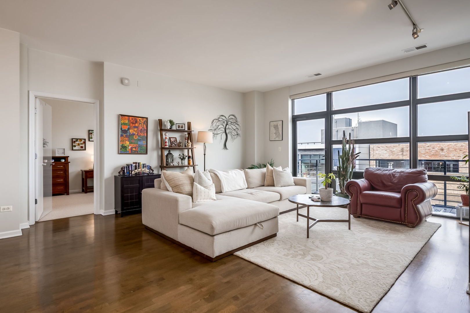 MLS #MRD12605748 image #2