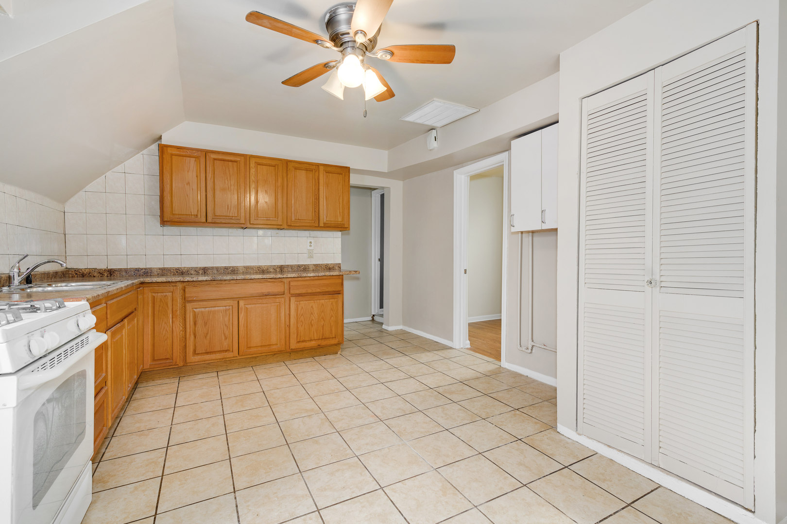 MLS #MRD12607213 image #10