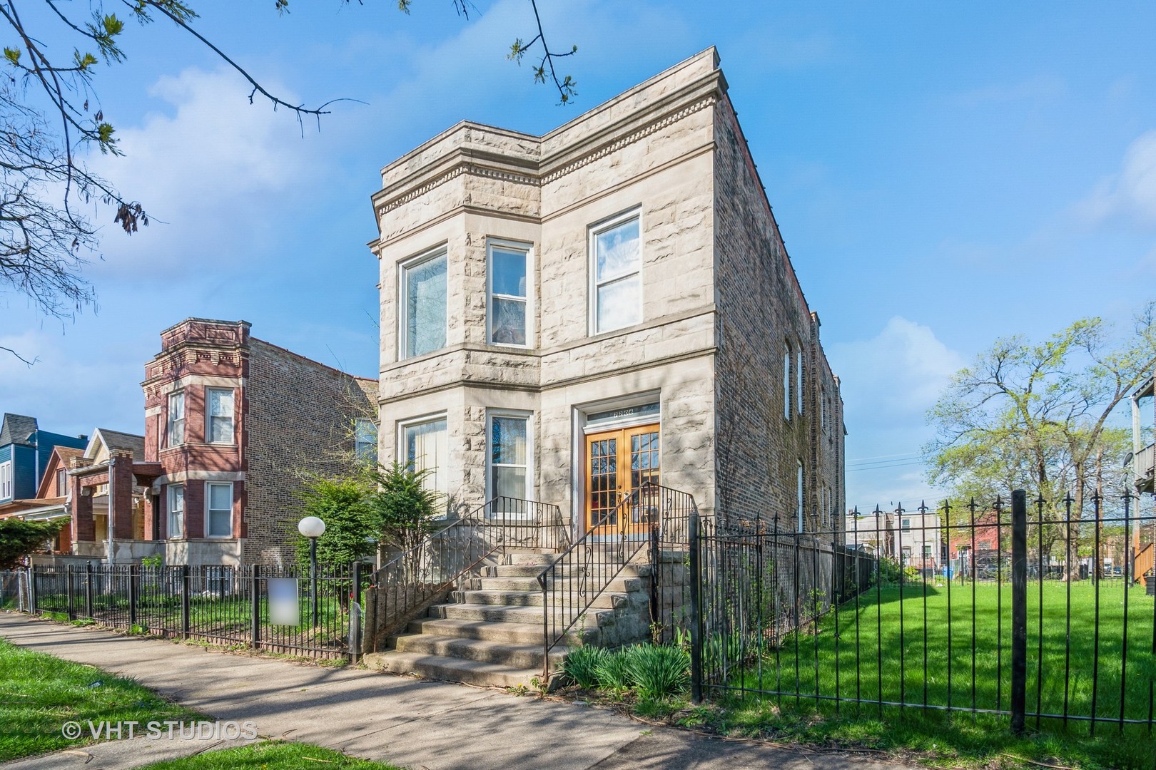 7206 S Champlain Avenue, Chicago, IL, 60619