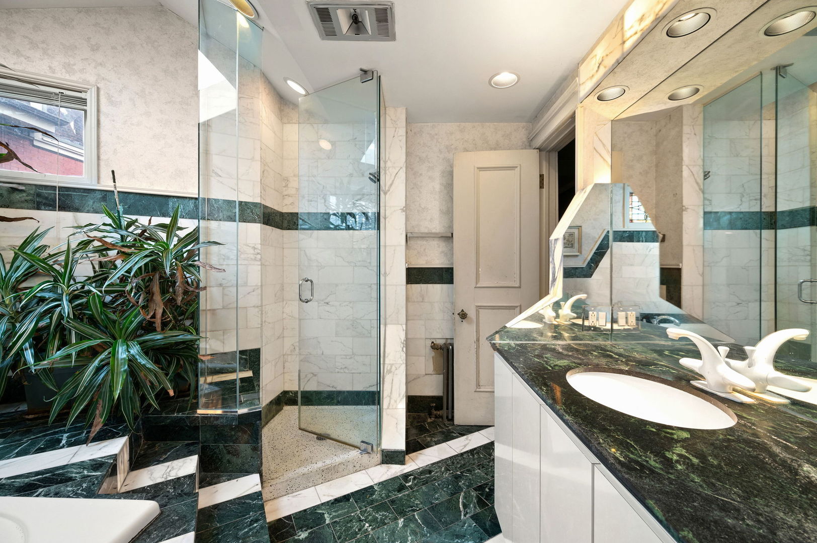 MLS #MRD12607622 image #41