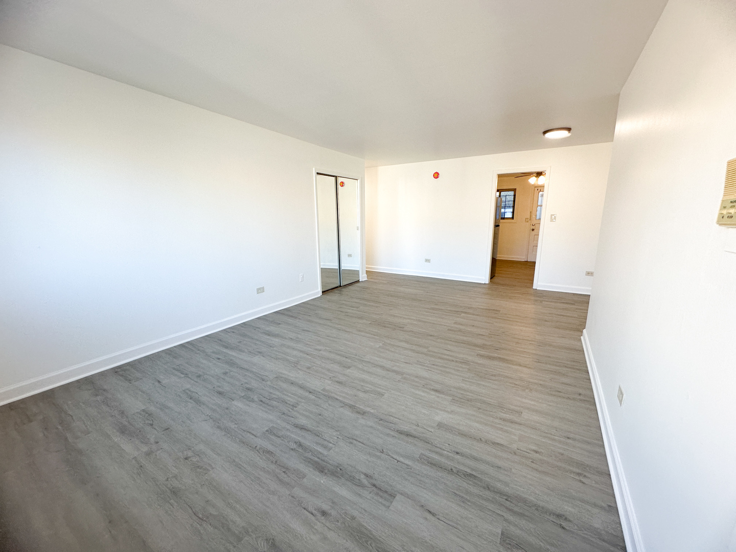 MLS #MRD12608383 image #2