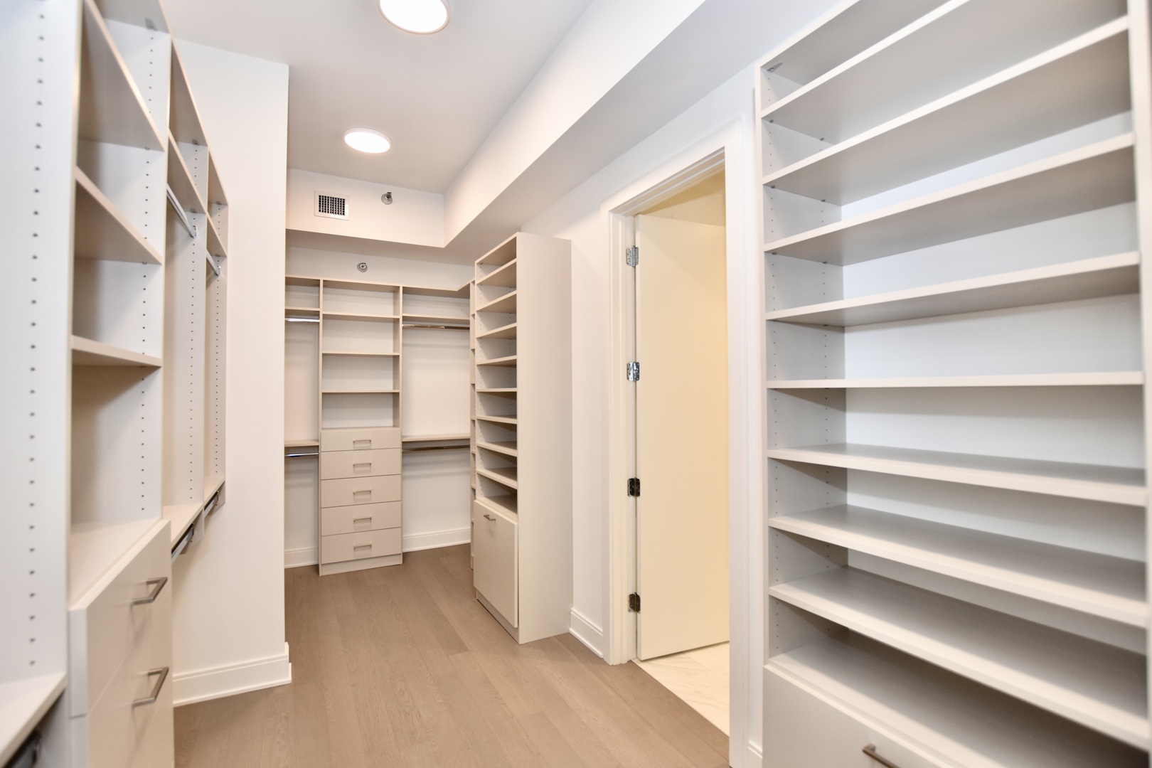 MLS #MRD12609031 image #31