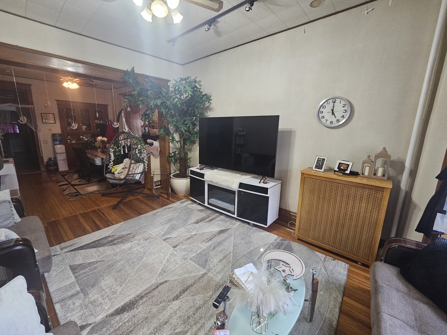 MLS #MRD12609035 image #2