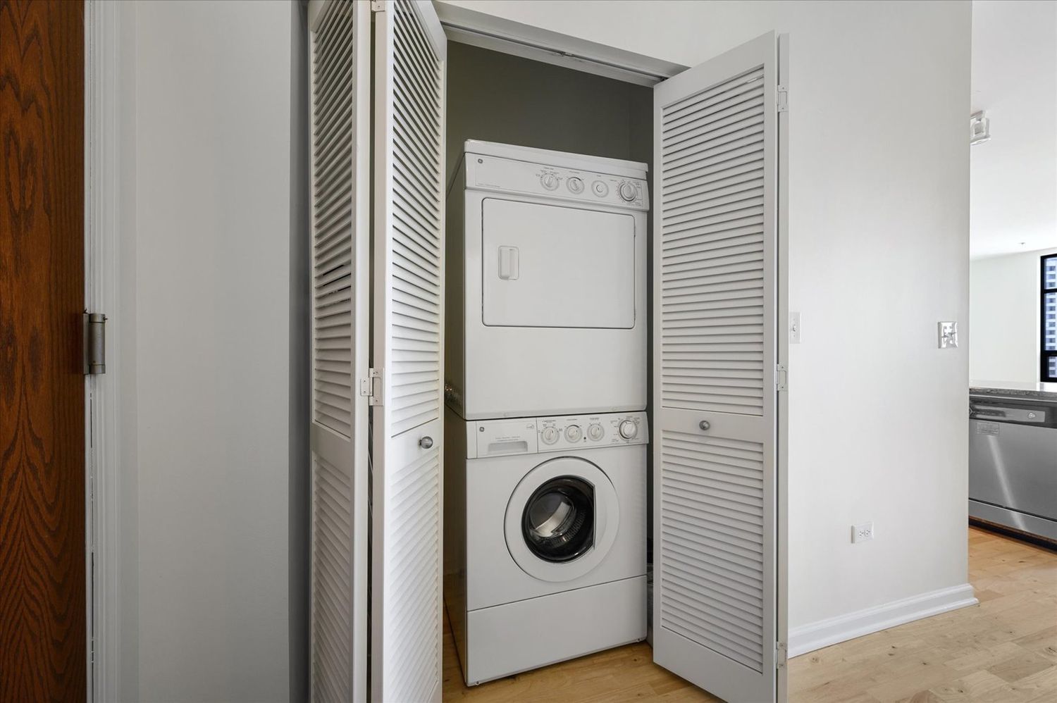 MLS #MRD12609058 image #3